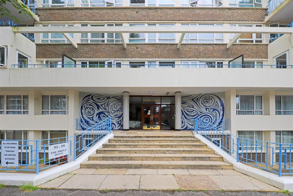 Bowen Court, The Drive, Hove