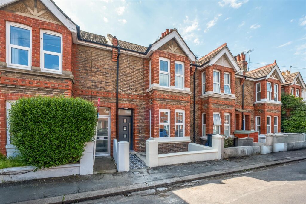 Abinger Road, Portslade