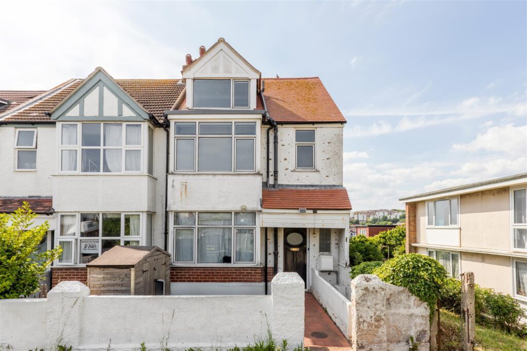 Cliff Road, Brighton