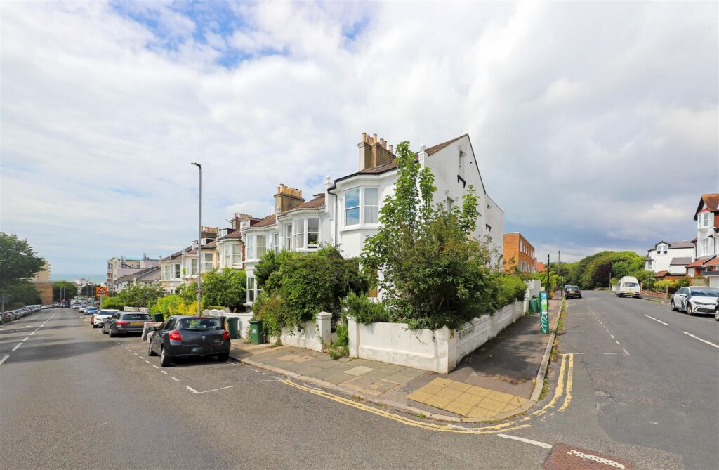 South Avenue, Brighton