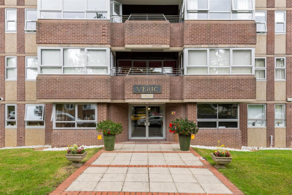 Eaton Gardens, Hove