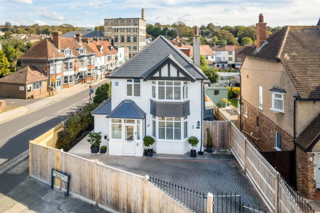 Windlesham Close, Portslade