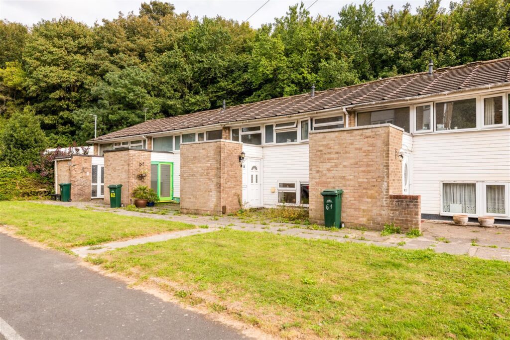 Burstead Close, Brighton