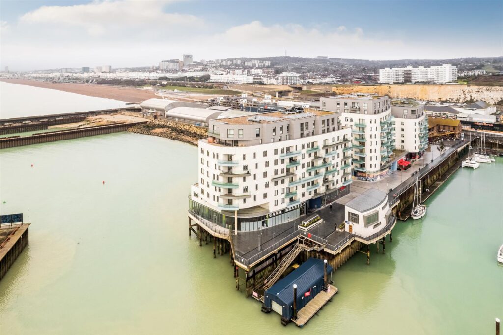 The Boardwalk, Brighton Marina Village