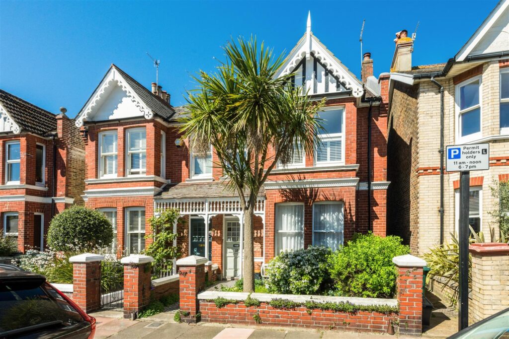 Worcester Villas, Hove