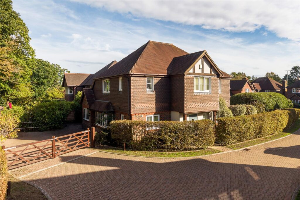 Wintons Close, Burgess Hill